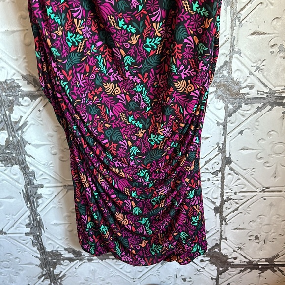 Fuchsia floral patterned ruched tank dress - Picture 4 of 11